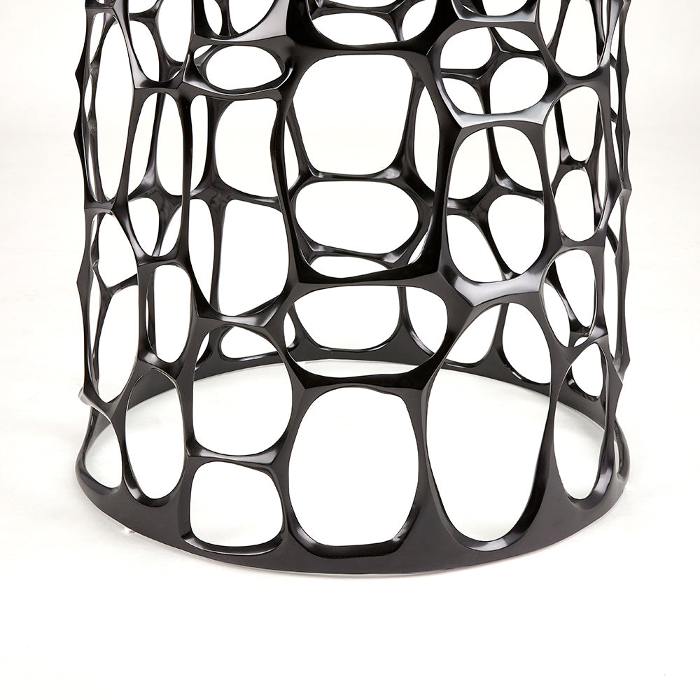 Mario Dining Table: Black