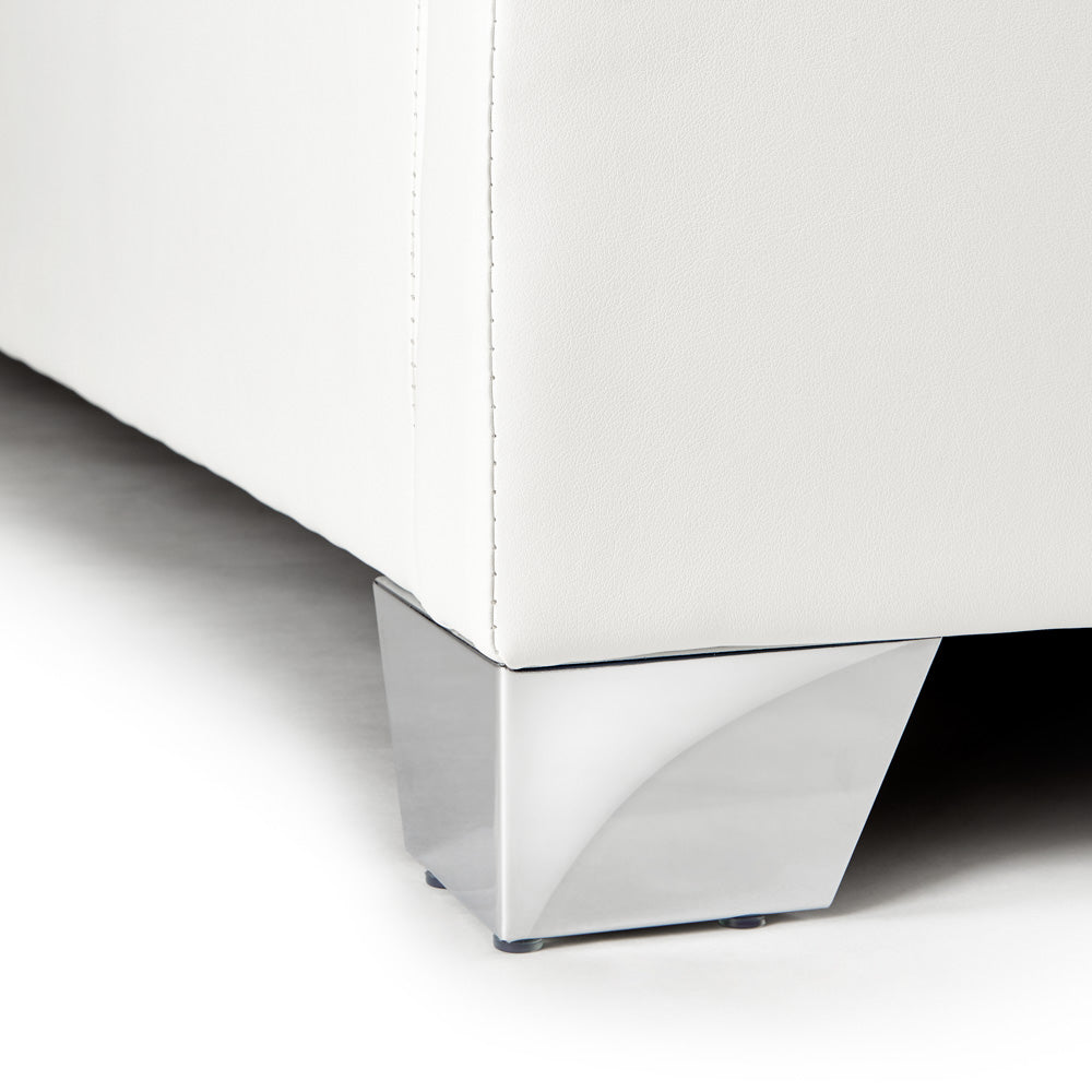 Wellington White Leatherette Queen Bed