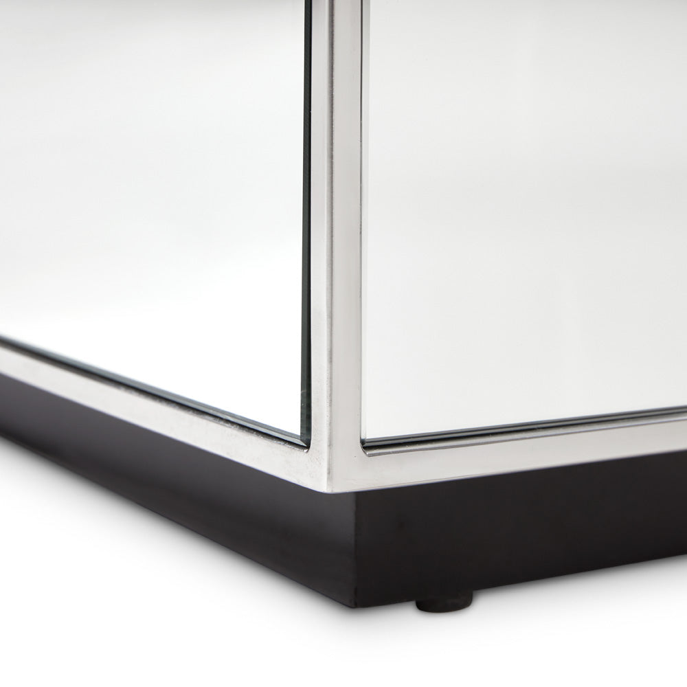 Mirror Coffee Table: Silver
