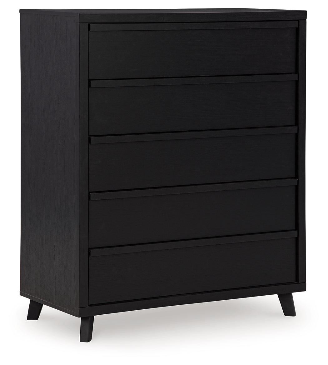 Danziar Queen Bed, Dresser, Mirror, Chest and Nightstand