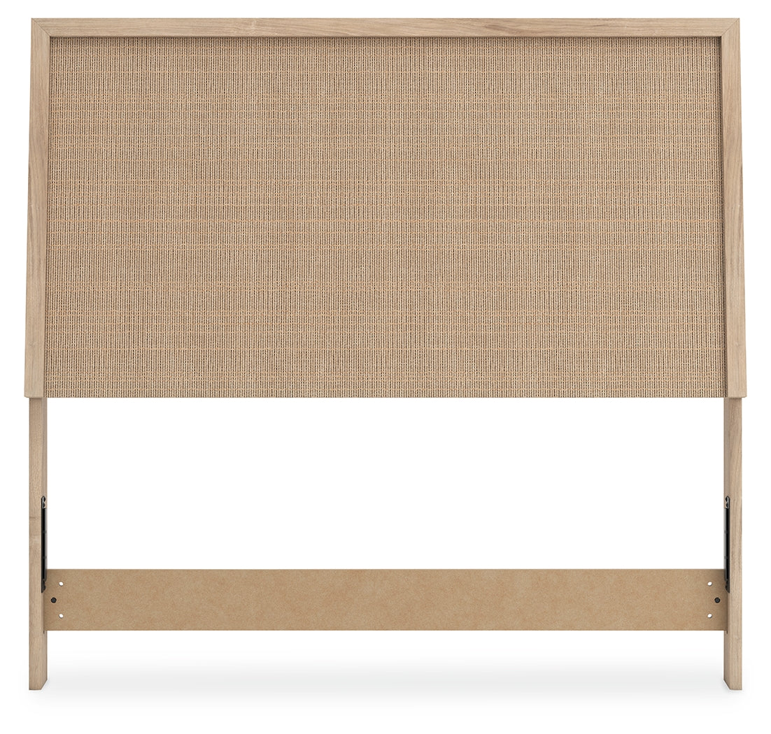 Cielden Full Panel Bed, Dresser and Mirror