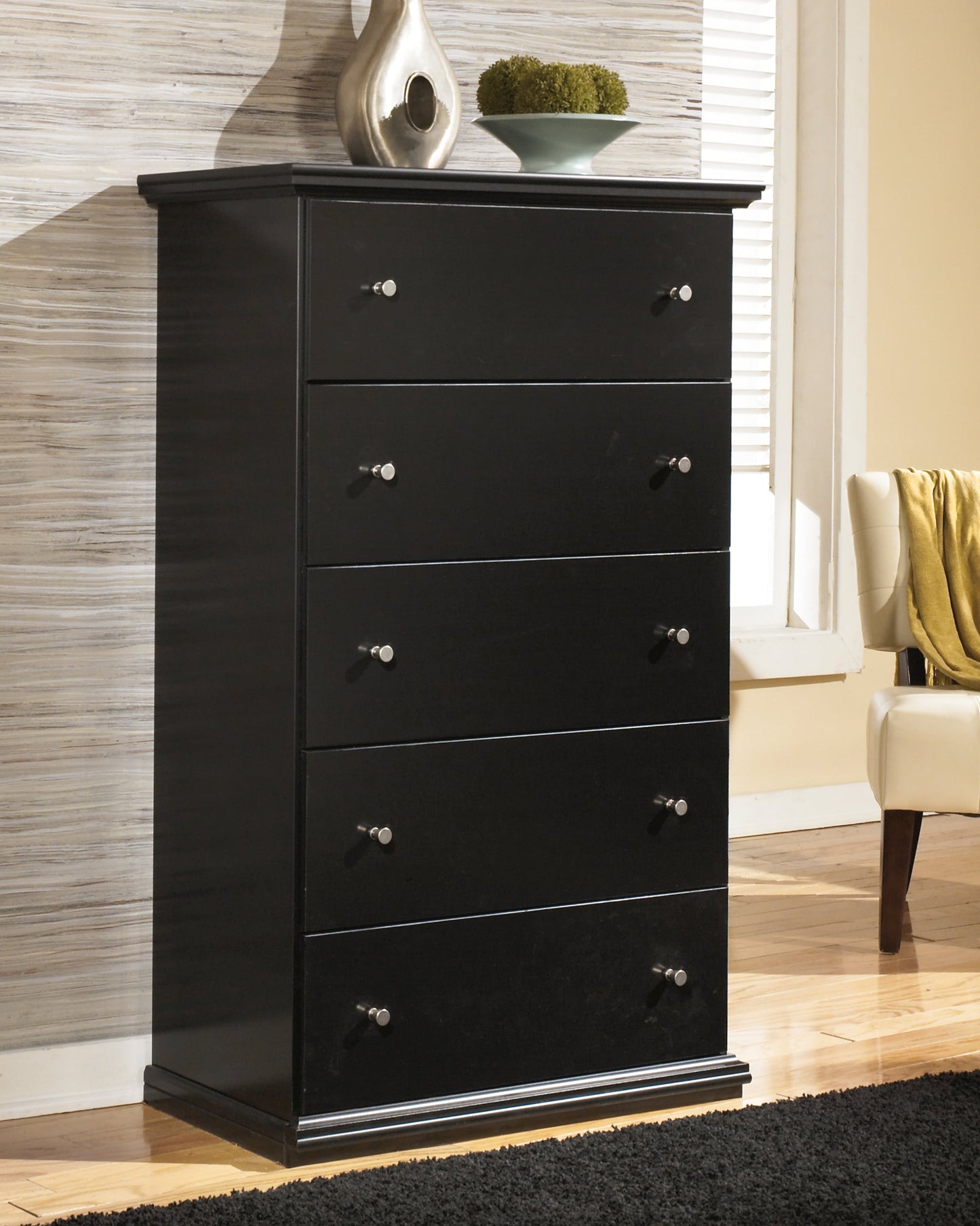 Maribel Queen Panel Bed and Chest