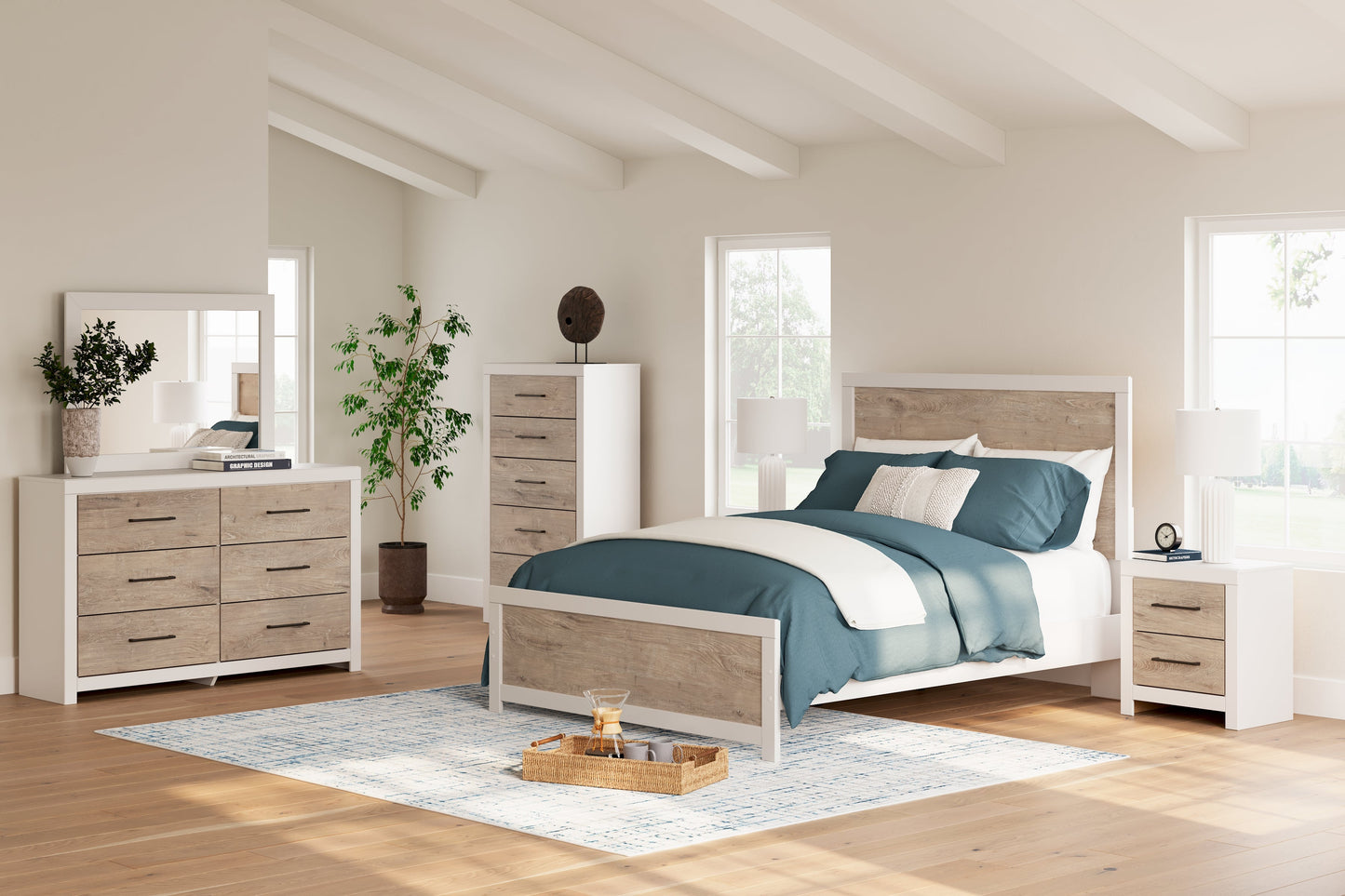 Charbitt Queen Panel Bed