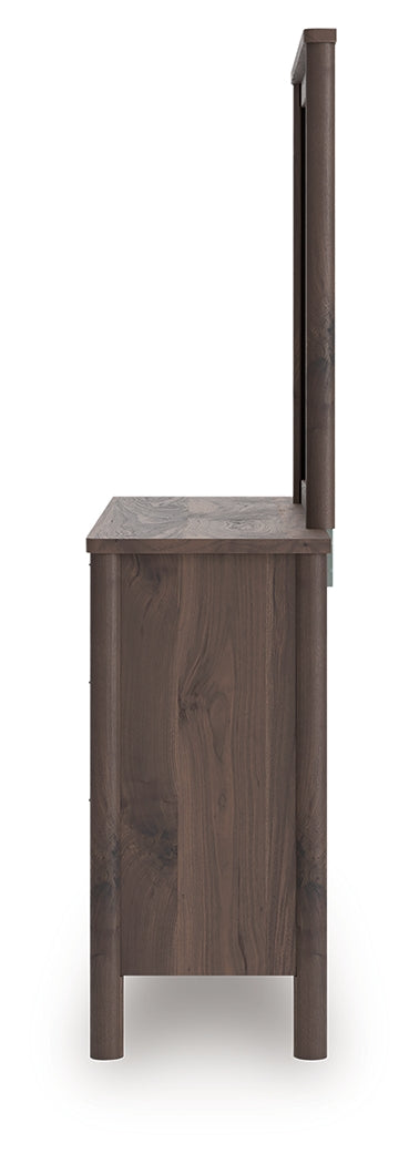 Pamytta Queen Panel Bed, Dresser, Mirror and Nightstand