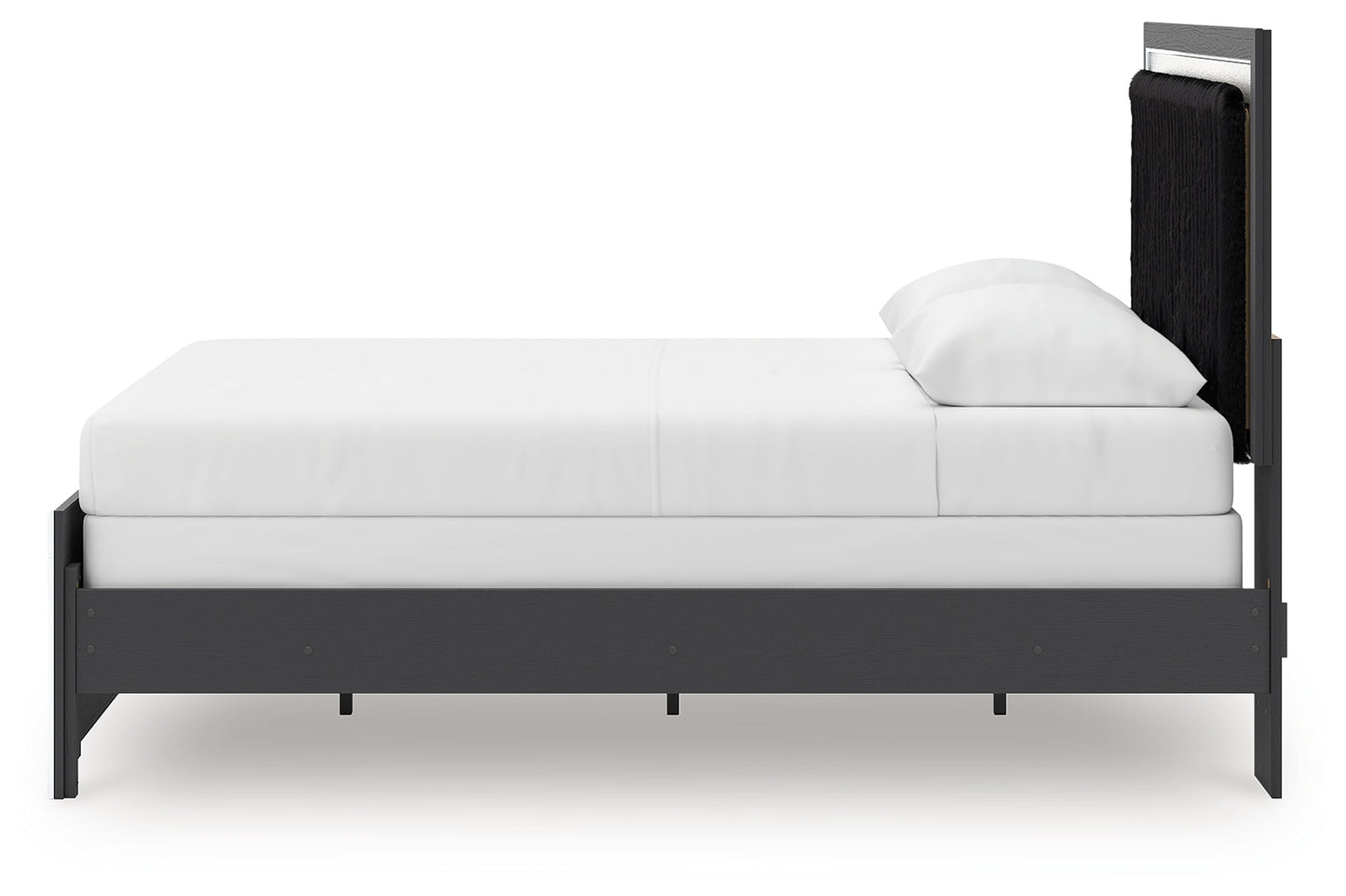 Zuraleus Queen Panel Bed, Dresser, Mirror and Nightstand