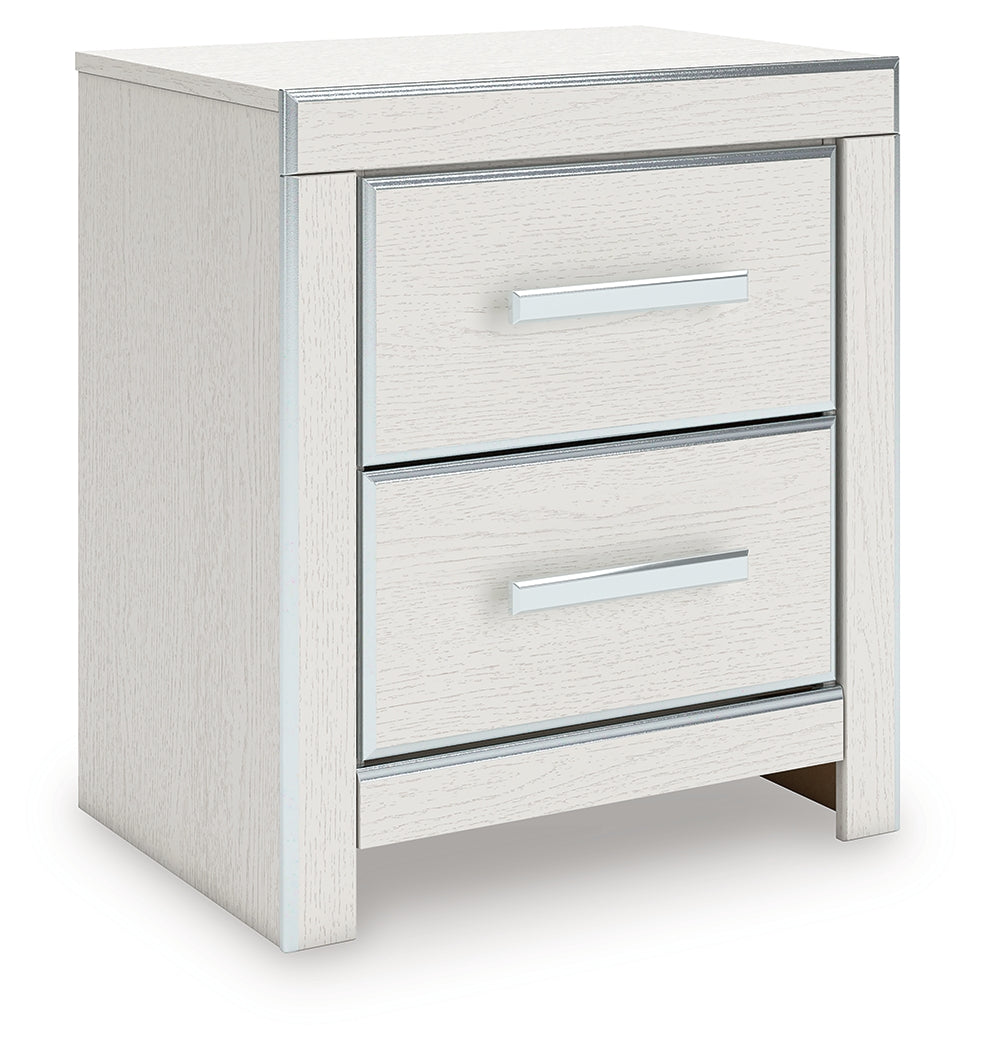 Zuraleus Queen Storage Bed, Dresser, Mirror and Nightstand