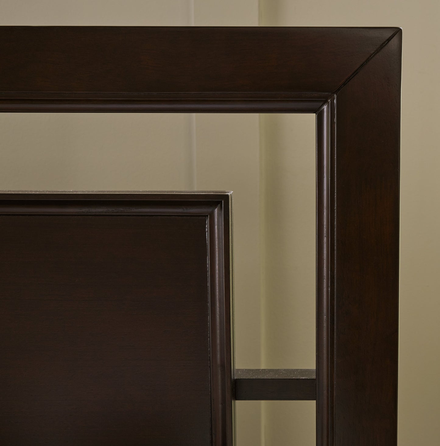 Covetown California King Panel Bed, Dresser and Mirror