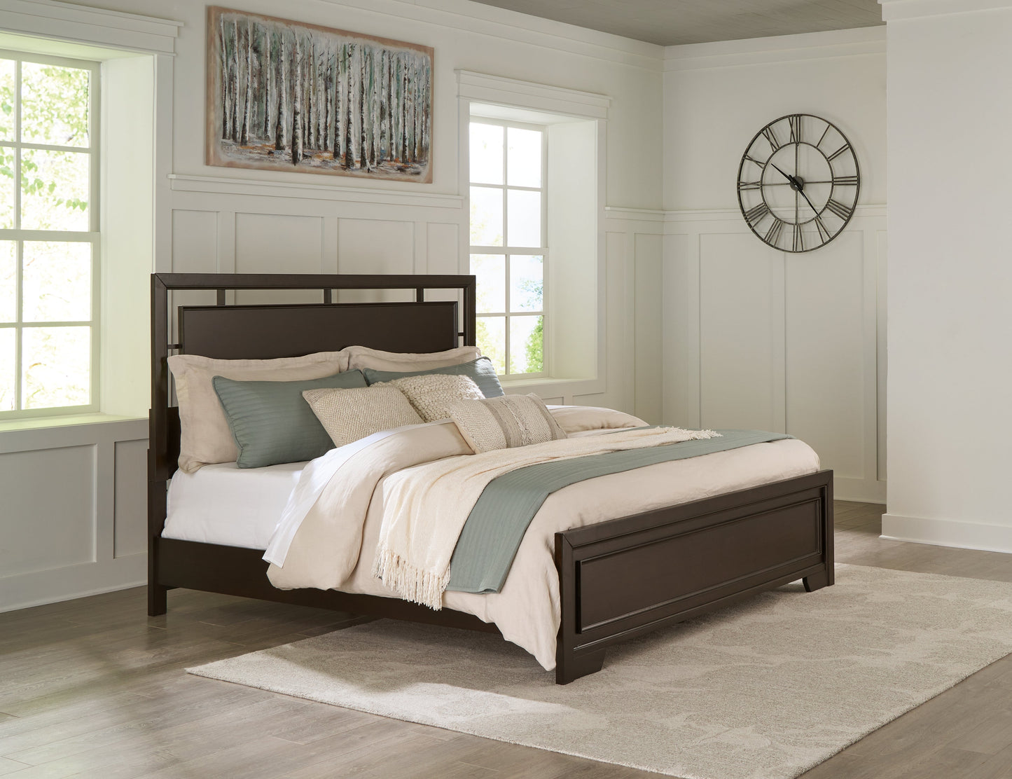 Covetown King Panel Bed, Dresser and Mirror