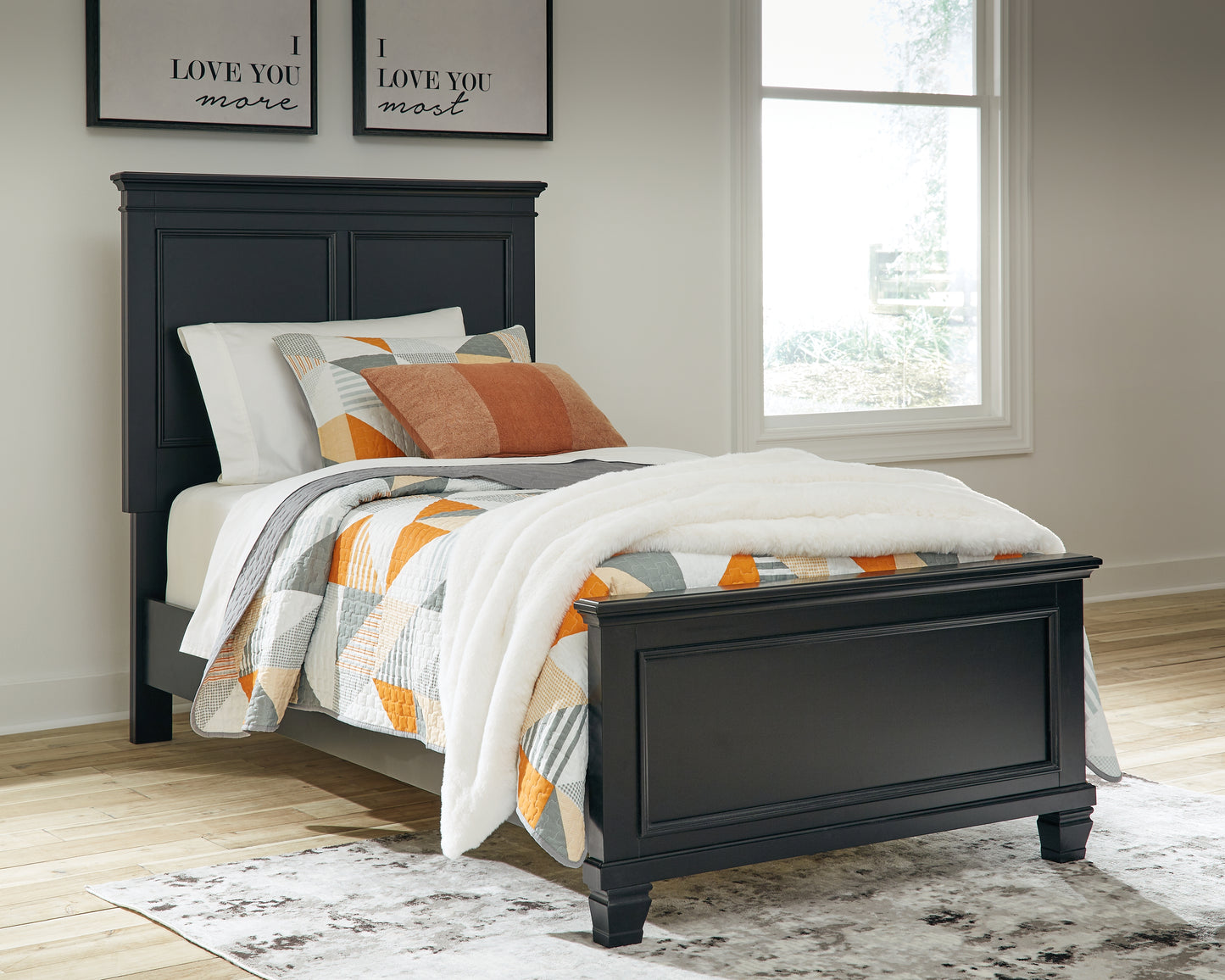 Lanolee Twin Panel Bed, Dresser and Mirror