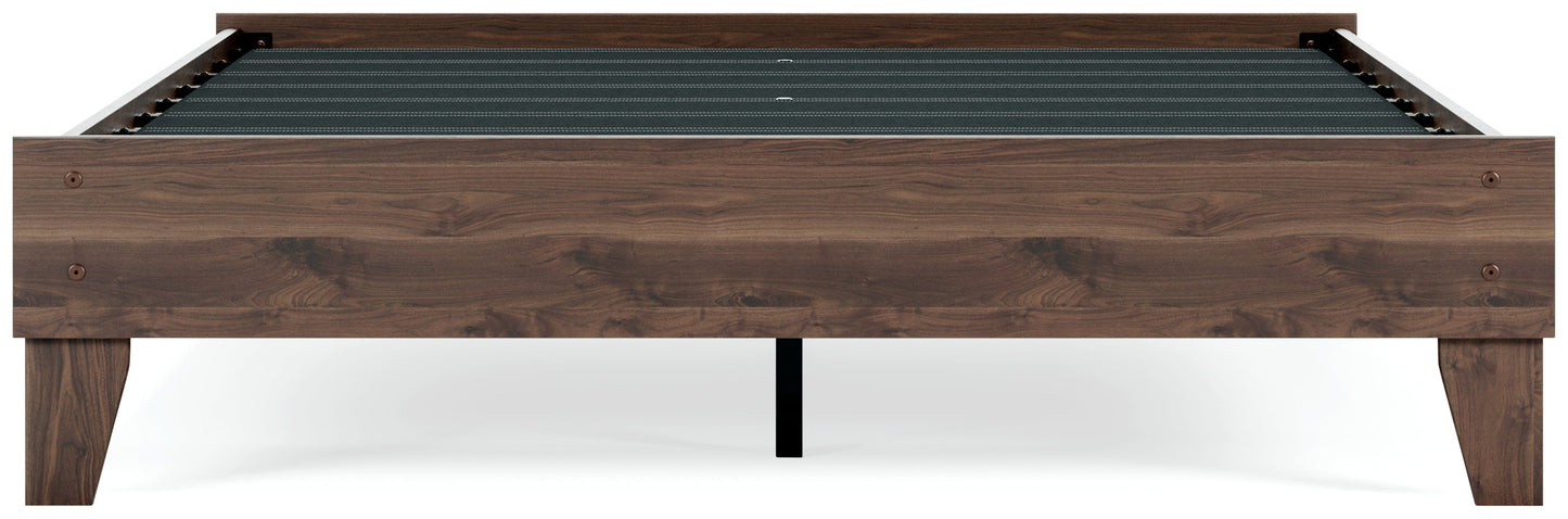 Calverson Queen Platform Bed