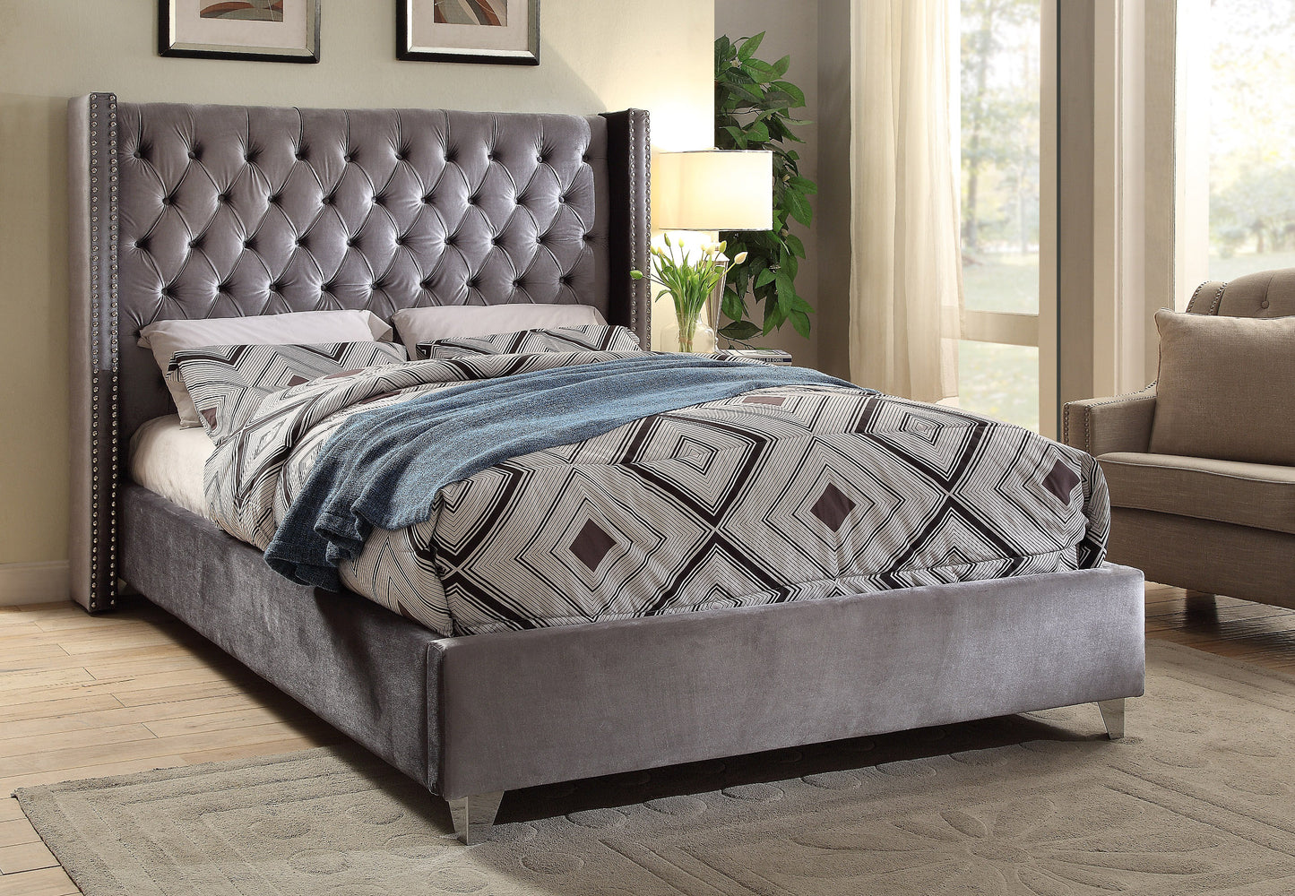 IF-5890 Platform bed with nail head details - mrfurnitureandmattress