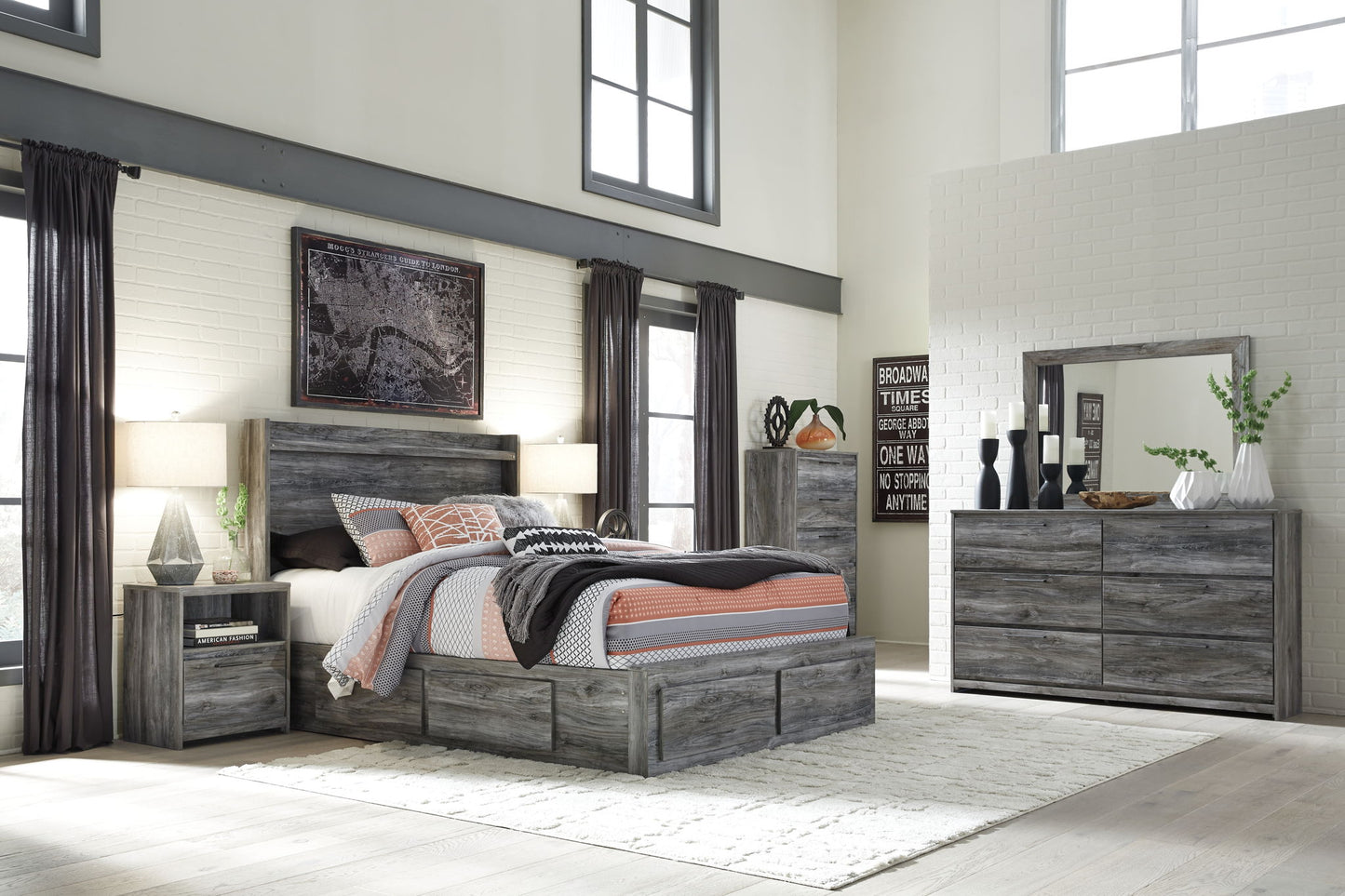 Baystorm - Panel Bed