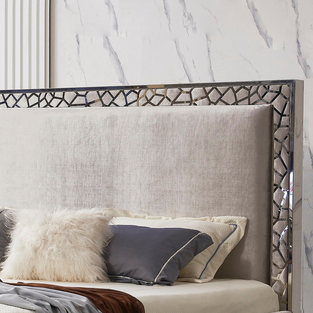 Wellington Grey Velvet King Bed