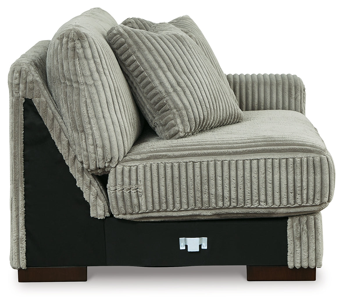 Lindyn 3-Piece Sectional with Ottoman
