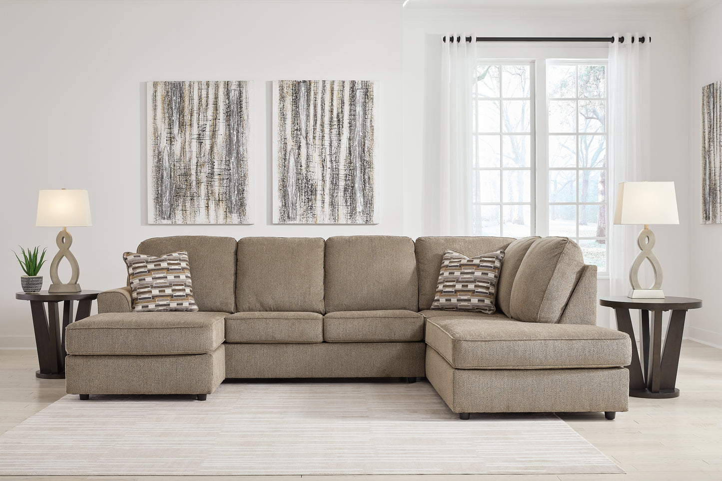 O'Phannon 2-Piece Sectional with Chaise