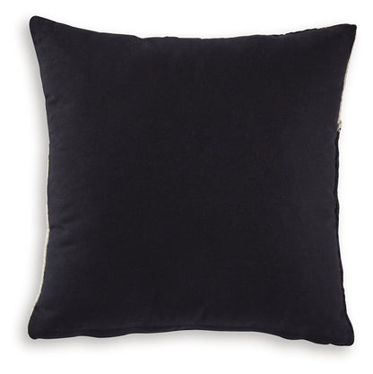 Veerbank Pillow (Set of 4)