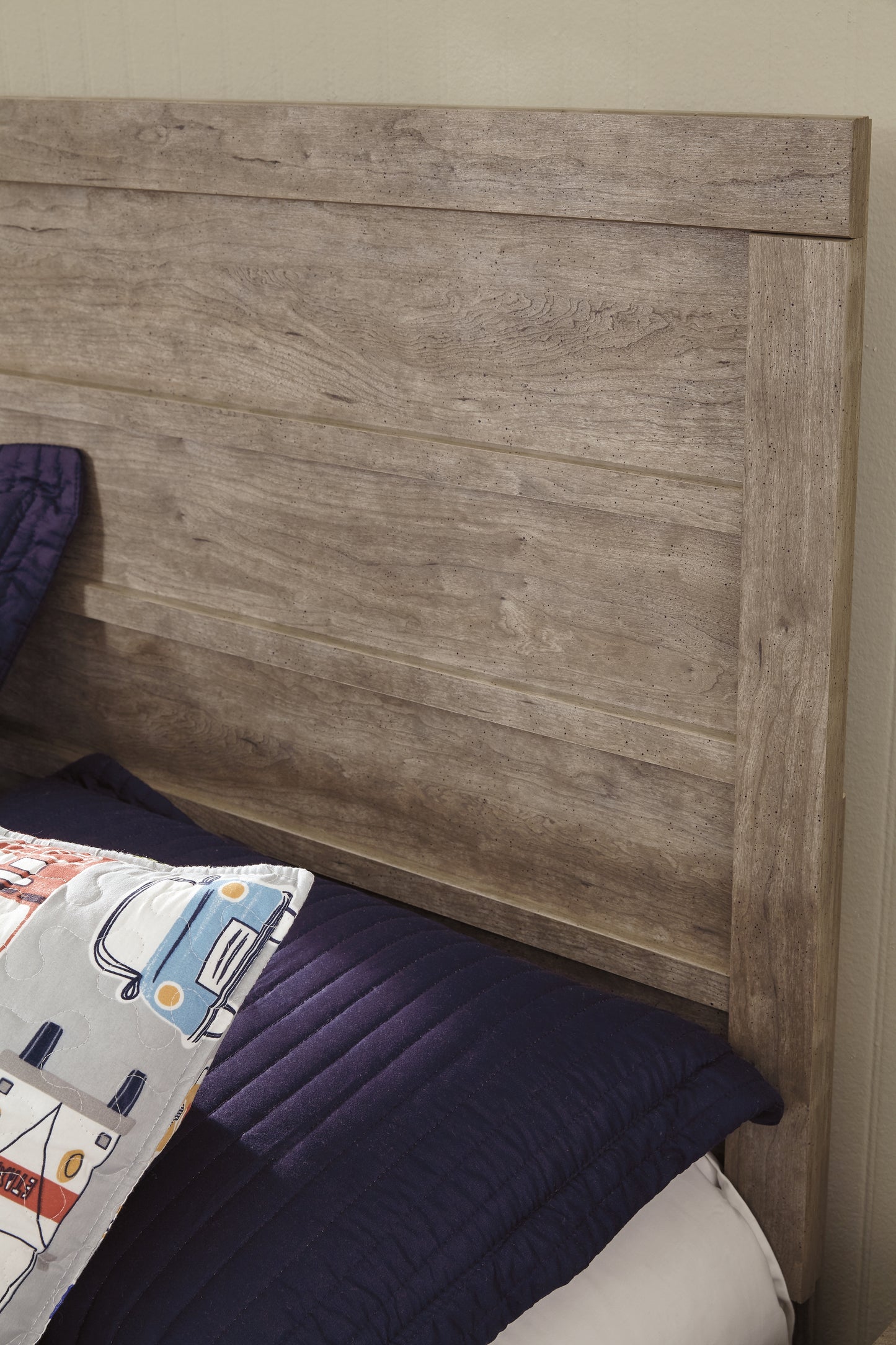 Culverbach Full Panel Bed, Dresser and Chest