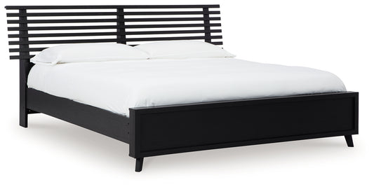 Danziar King Slat Panel Bed