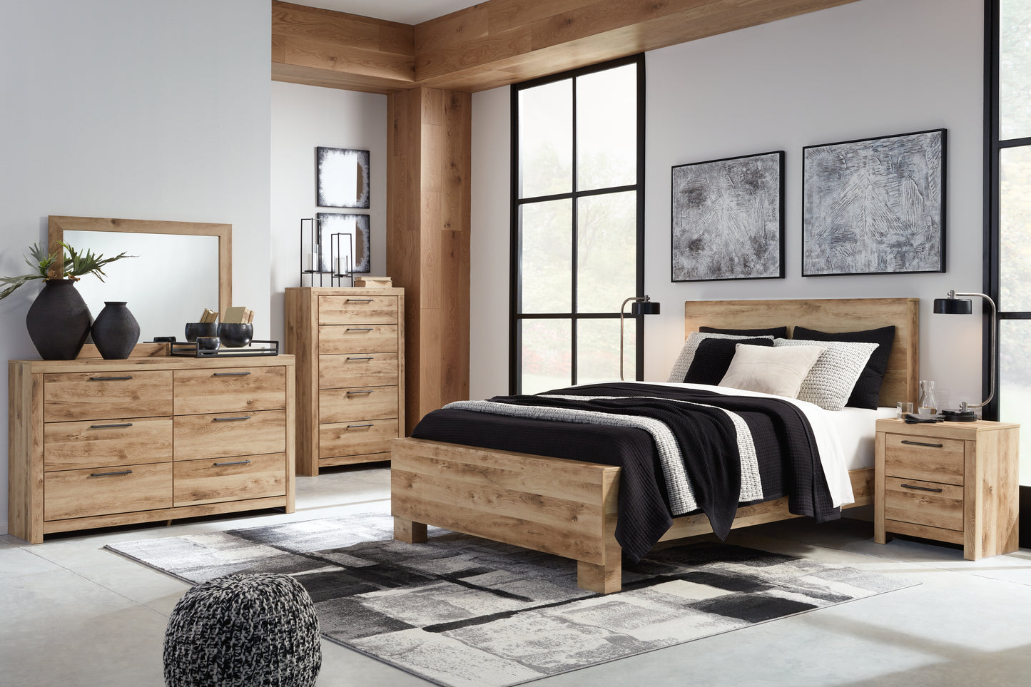 Hyanna Queen Panel Bed, Dresser, and Nightstand