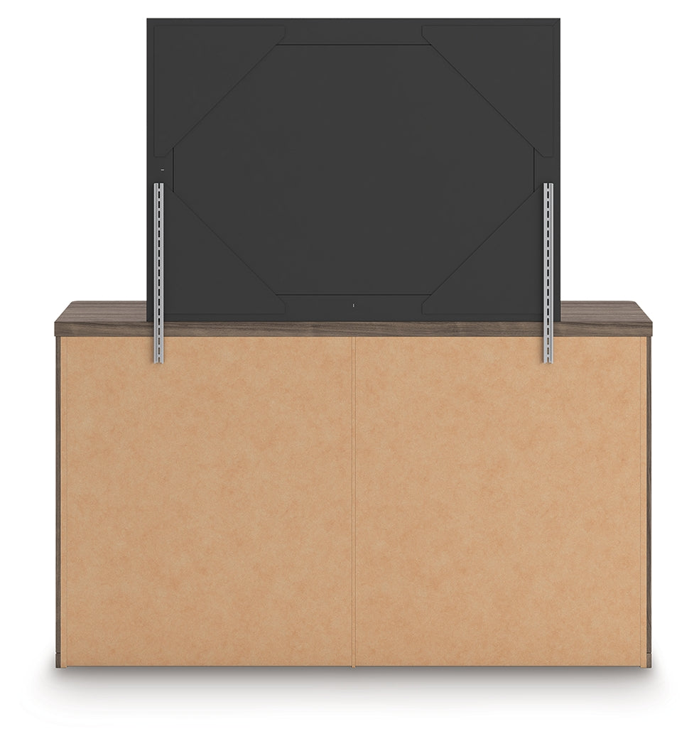 Kendanport Queen Upholstered Platform Bed, Dresser and Mirror