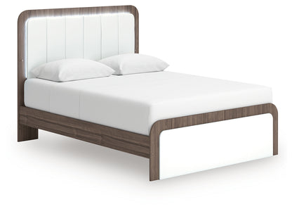 Kendanport Queen Upholstered Platform Bed, Dresser and Mirror