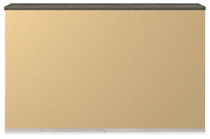 Gerridan Queen Panel Bed, Dresser and Nightstand