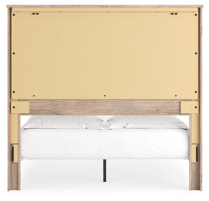 Senniberg Queen Panel Bed, Dresser and Mirror