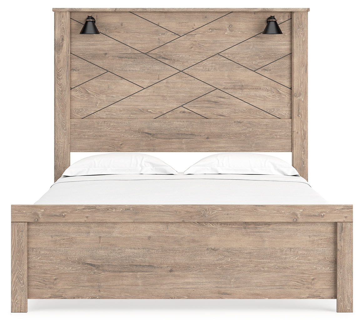 Senniberg Queen Panel Bed