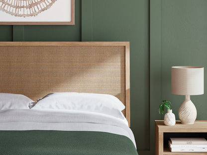 Cielden Queen Panel Bed, Dresser and Nightstand