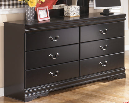Huey Vineyard Full Sleigh Bed and Dresser