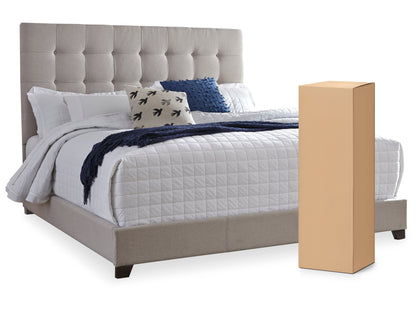 Dolante Queen Upholstered Bed