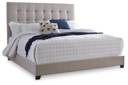 Dolante King Upholstered Bed