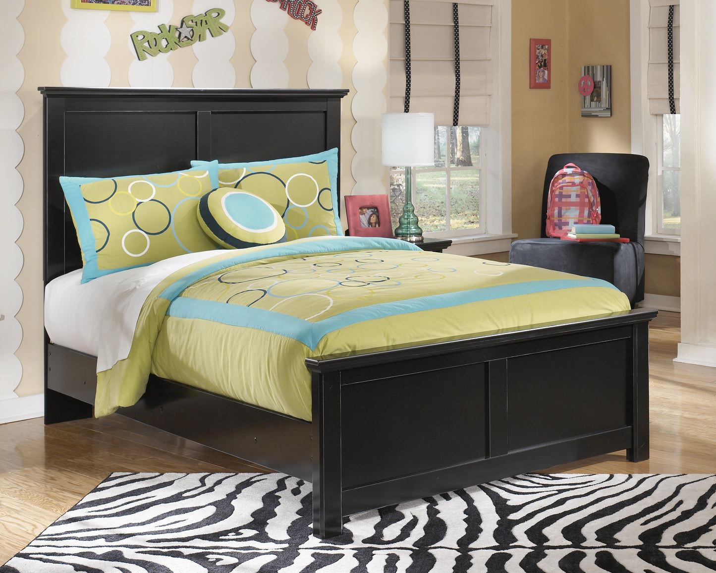 Maribel Full Panel Bed