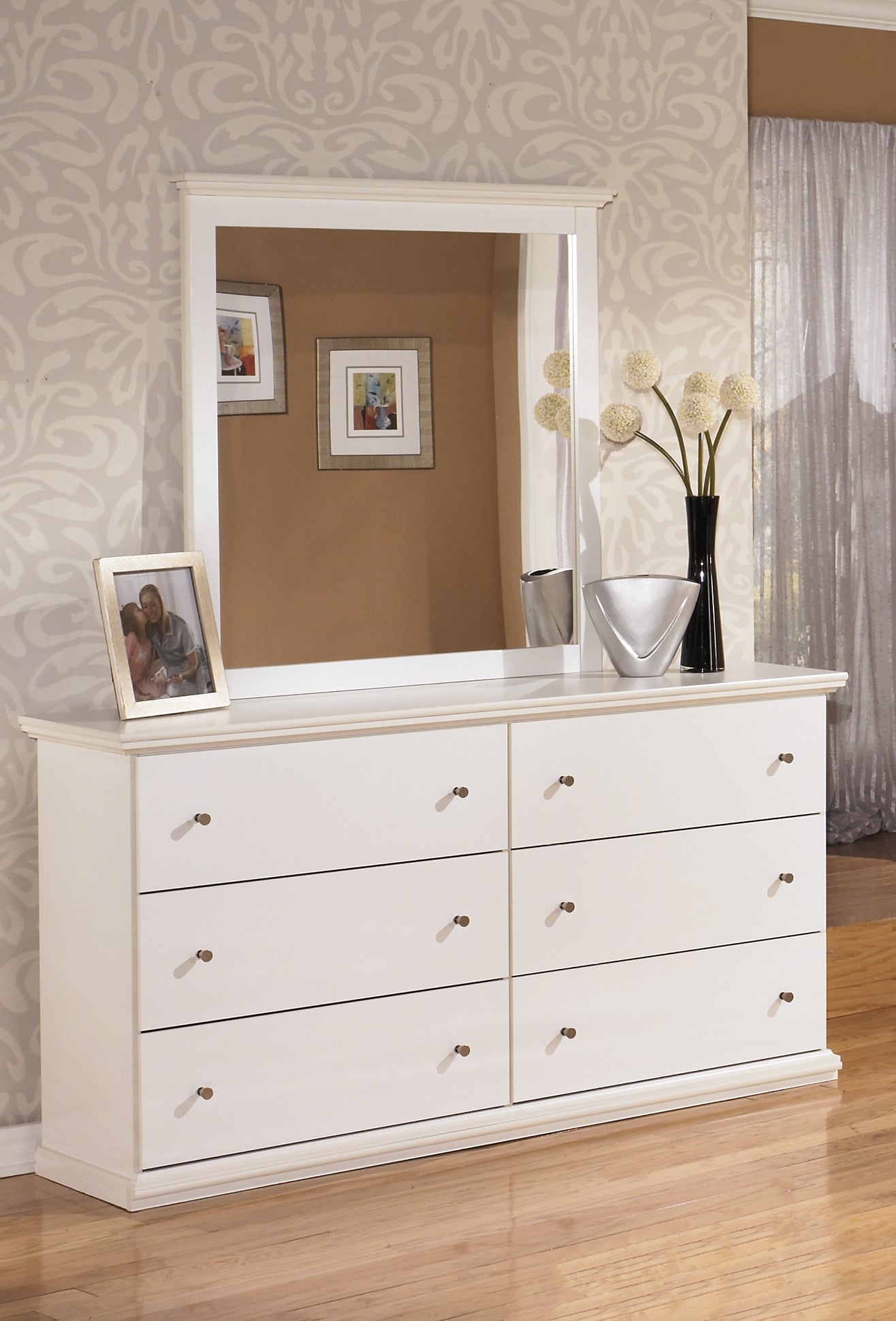 Bostwick Shoals Queen Panel Bed, Dresser, Mirror and 2 Nightstands