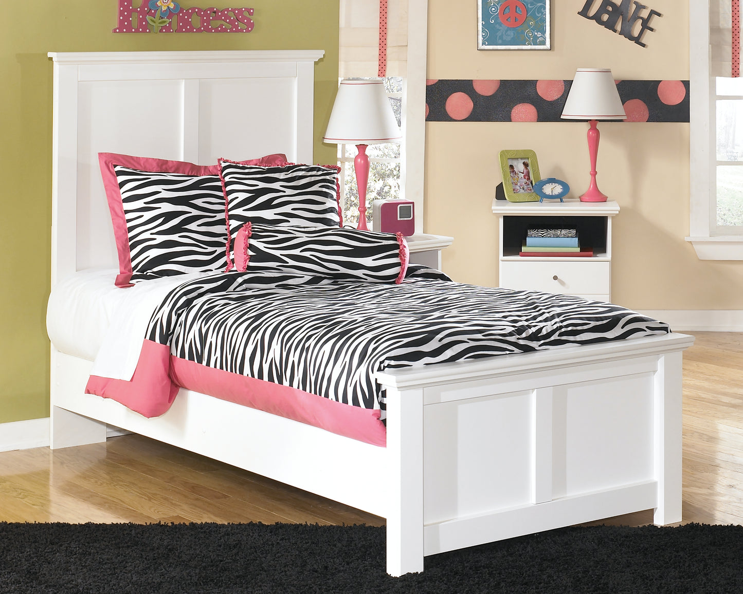 Bostwick Shoals Twin Panel Bed, Dresser, Mirror and Nightstand