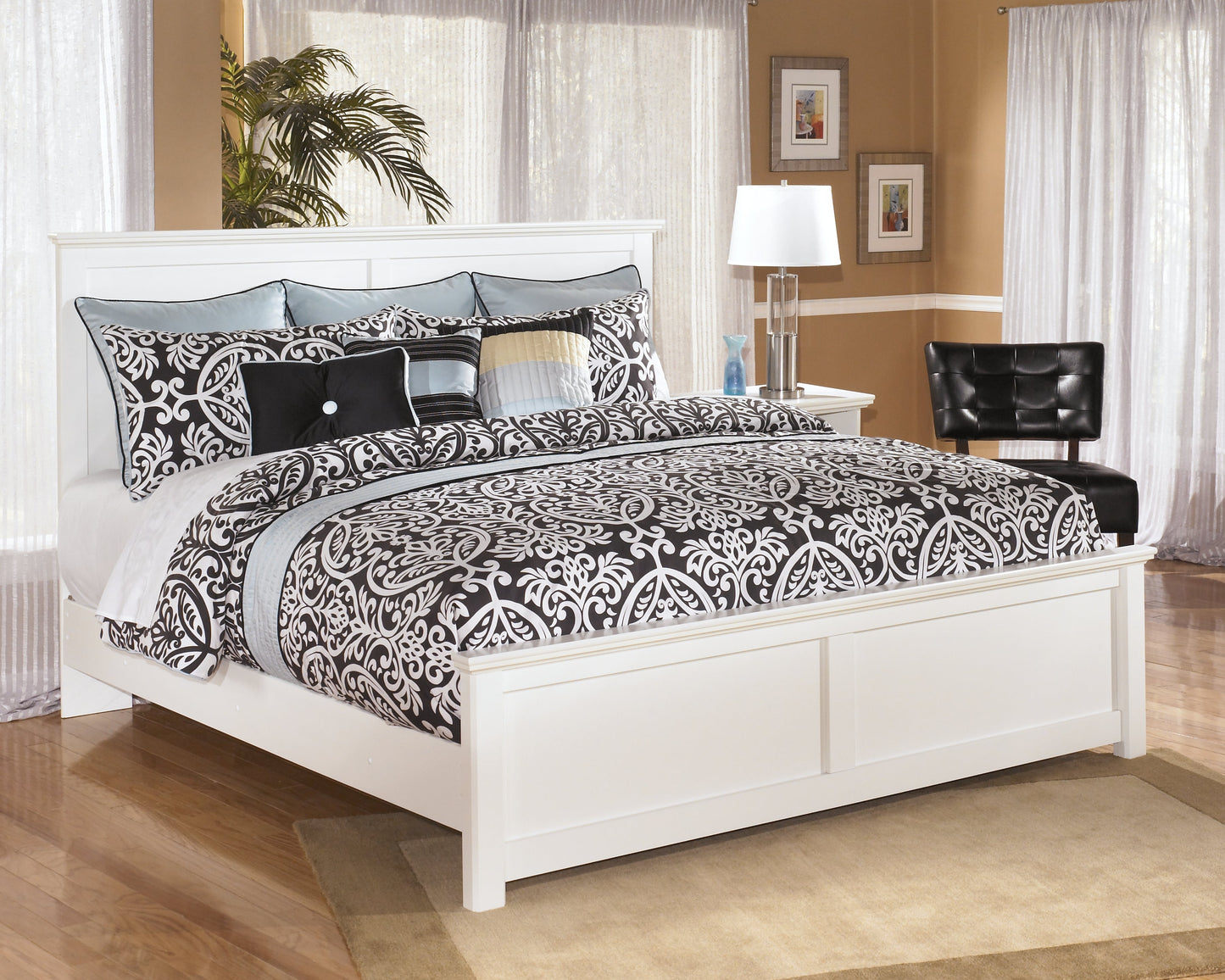 Bostwick Shoals King Panel Bed, Dresser, Mirror and 2 Nightstands