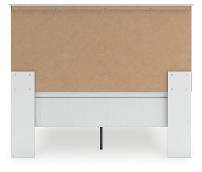 Bostwick Shoals Queen Panel Bed with Mirrored Dresser, Chest and 2 Nightstands