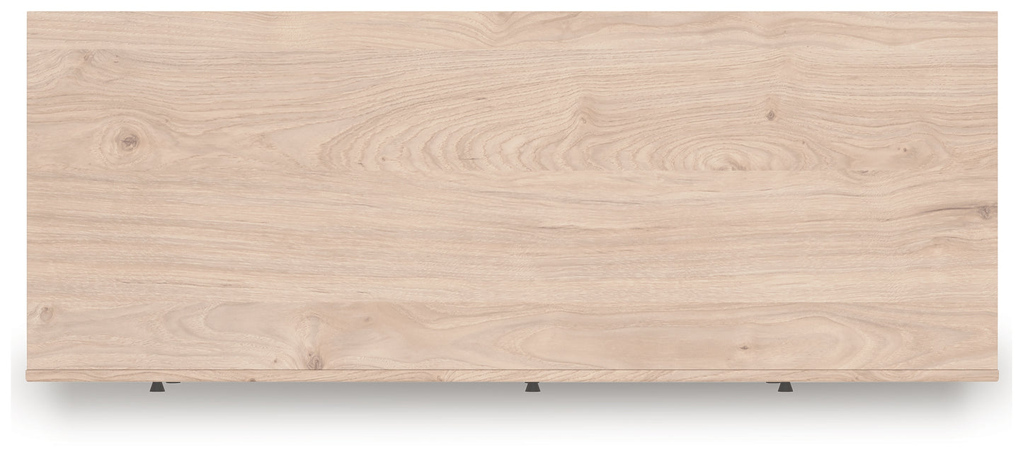 Arloster Dresser