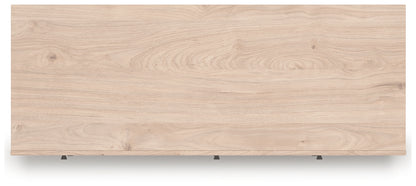 Arloster Dresser