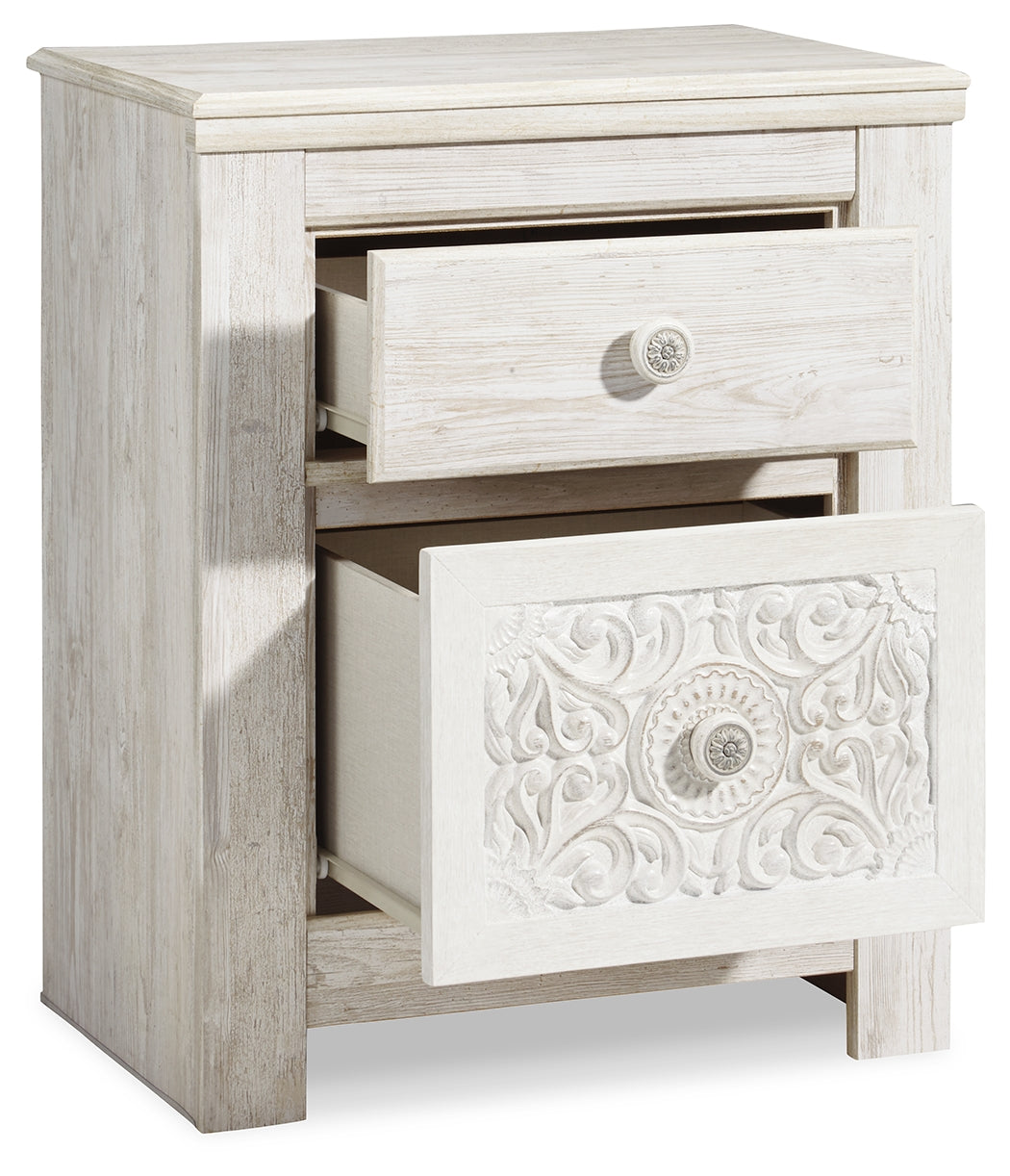 Paxberry Twin Panel Bed, Chest and Nightstand