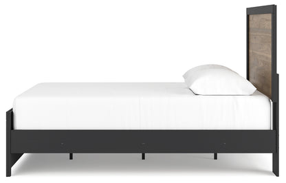 Vertani Queen Panel Bed