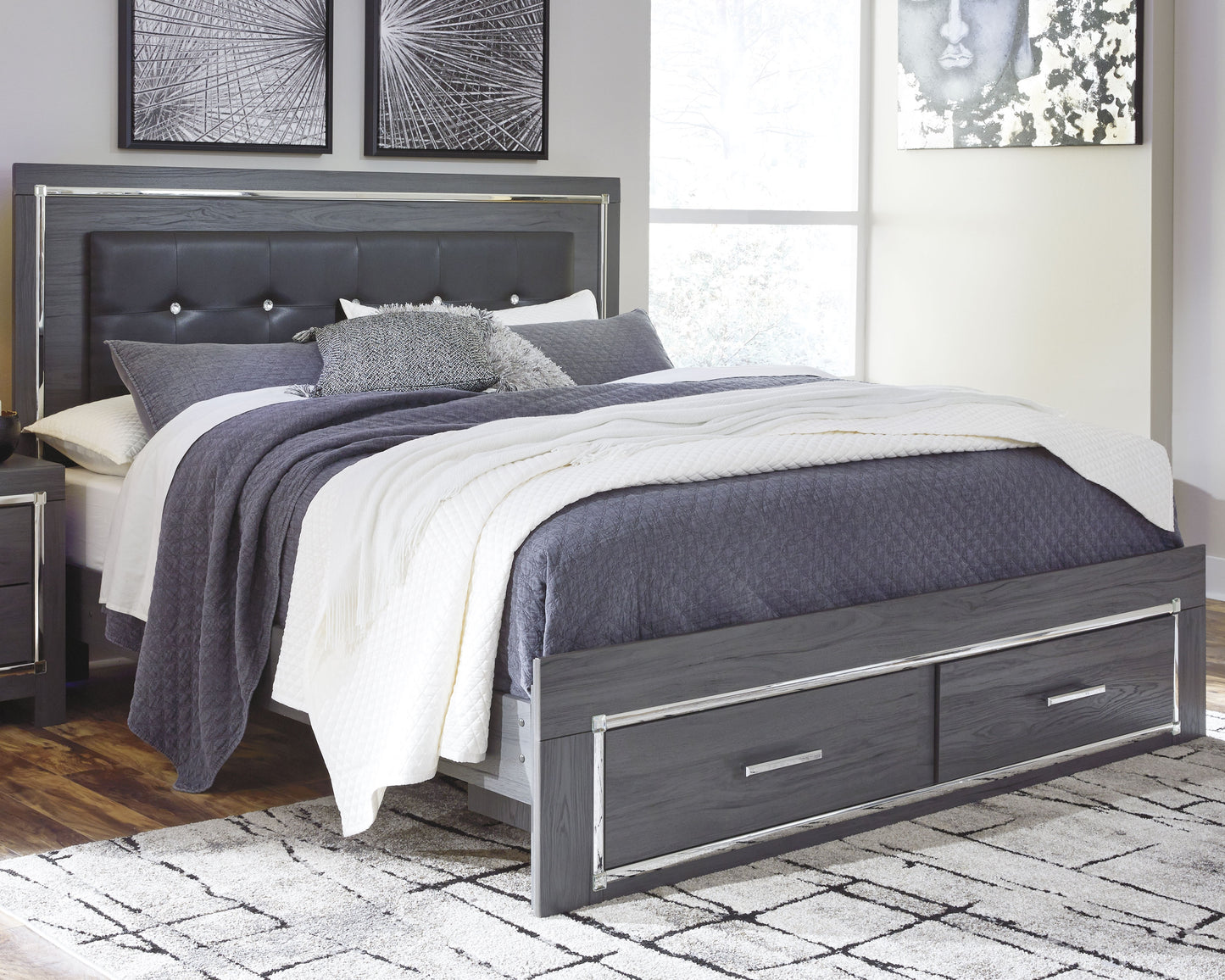 Lodanna King Storage Bed, Dresser, Mirror and 2 Nightstands