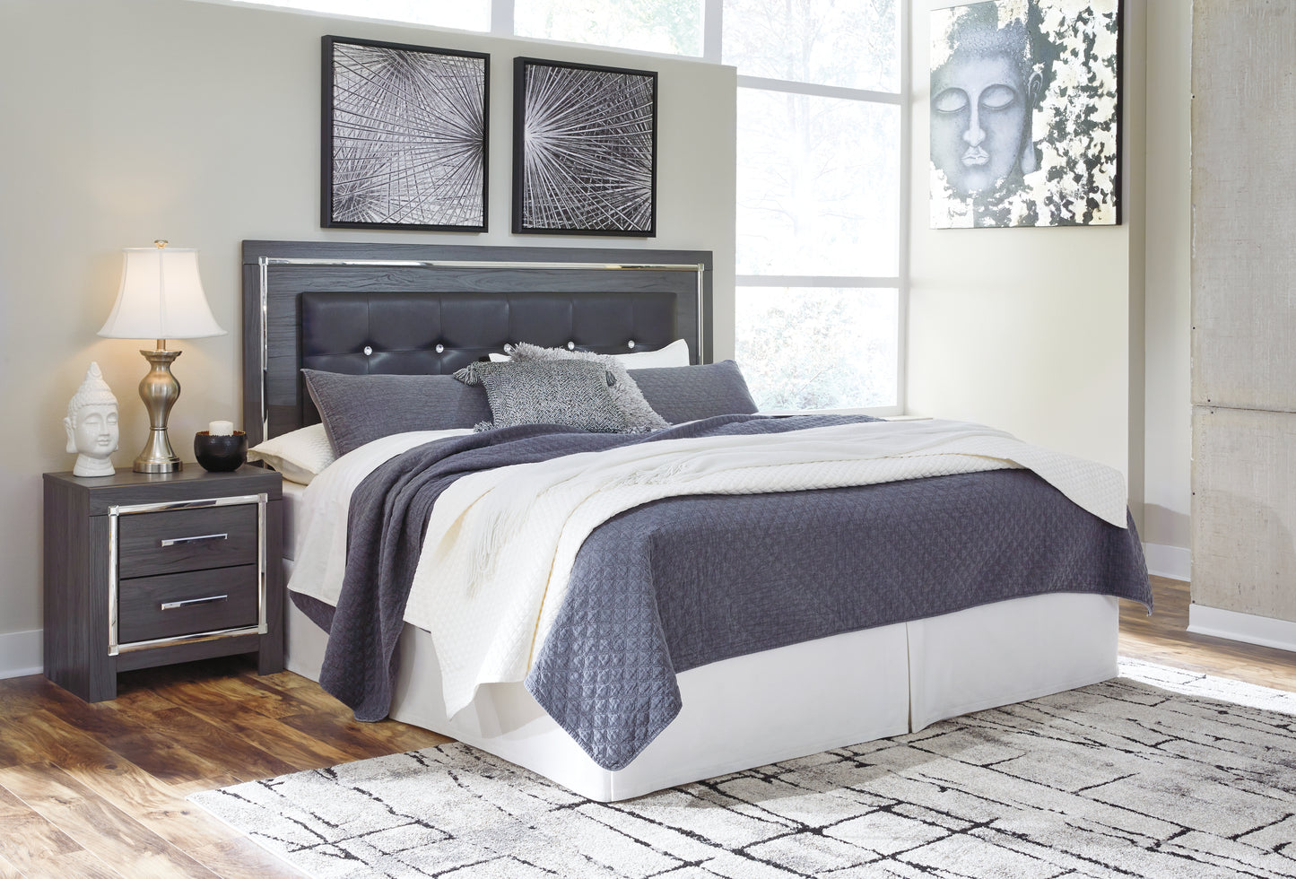 Lodanna King/Cal King Panel Headboard, Dresser, Mirror and 2 Nightstands