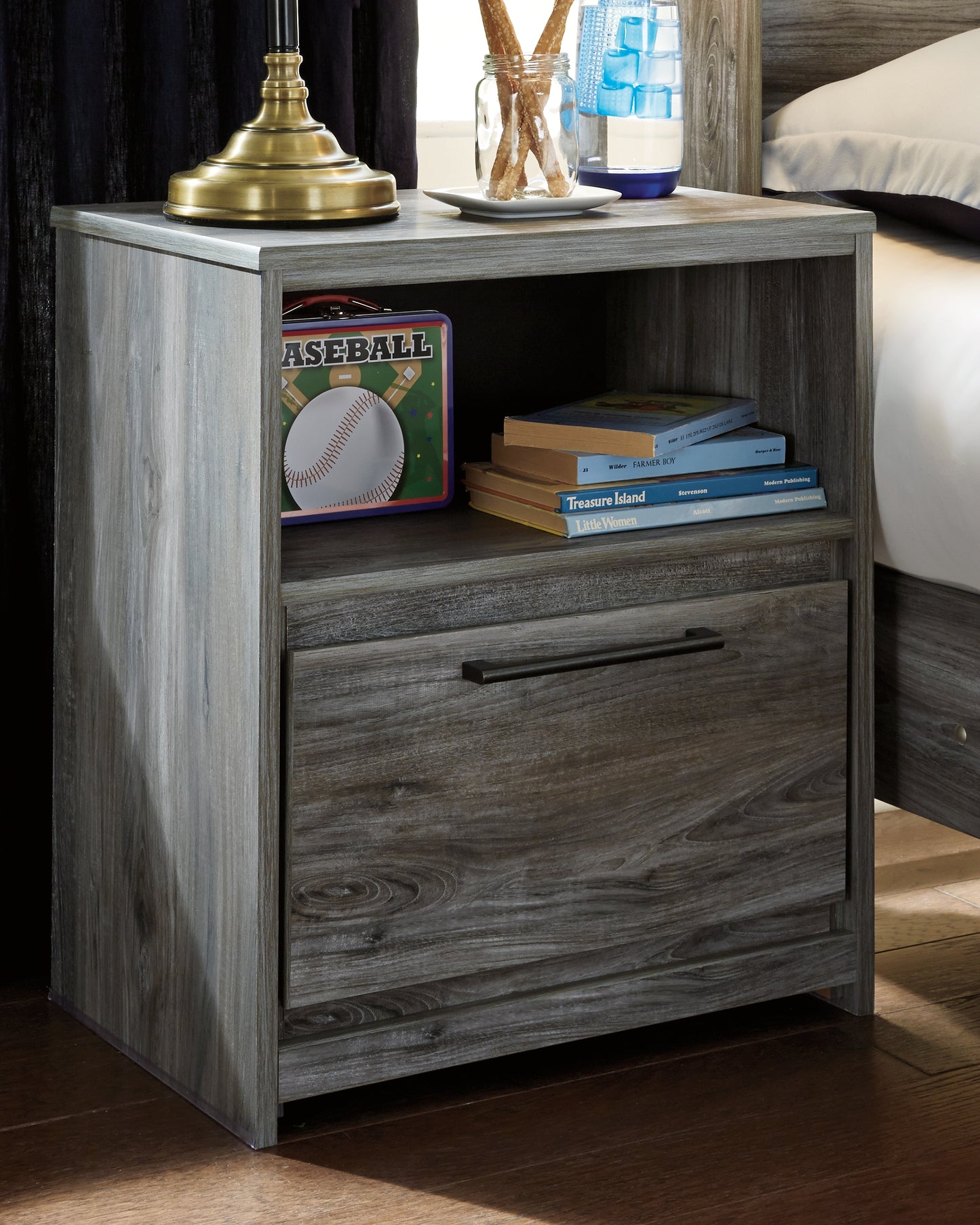 Baystorm King Panel Bed, Dresser, Mirror, and Nightstand