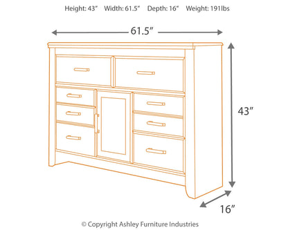 Juararo King Poster Bed, Dresser, Chest and Nightstand