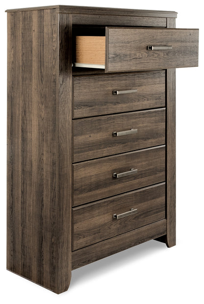 Juararo King Poster Bed, Dresser, Mirror, Chest and 2 Nightstands