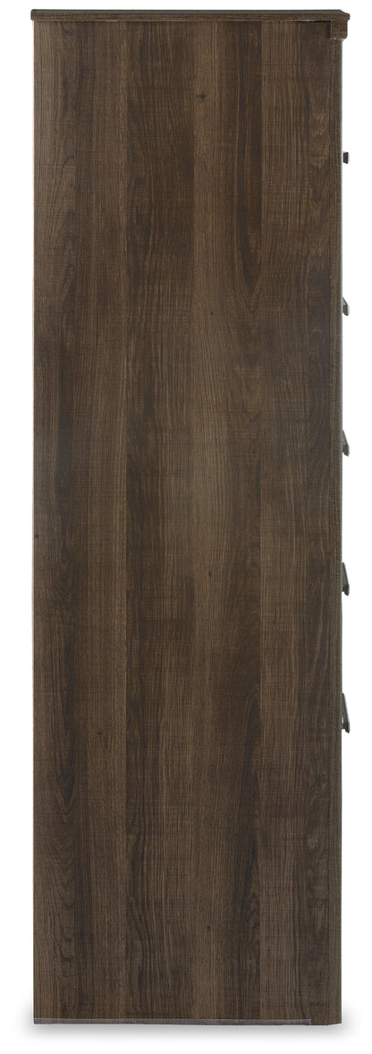 Juararo King Poster Bed, Chest and Nightstand