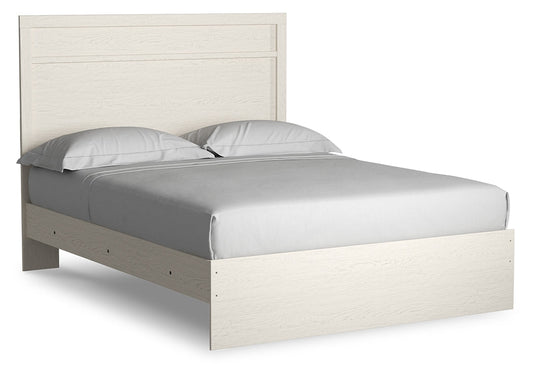 Stelsie Queen Panel Bed