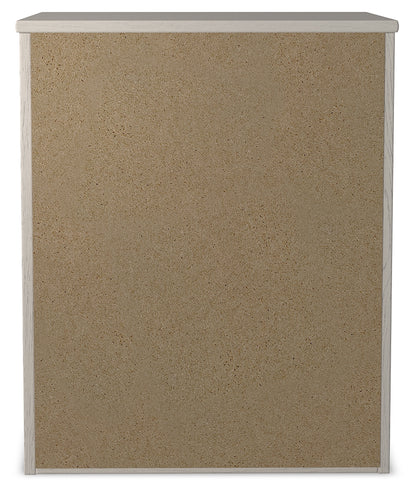 Stelsie King Panel Bed, Dresser, Mirror and Nightstand