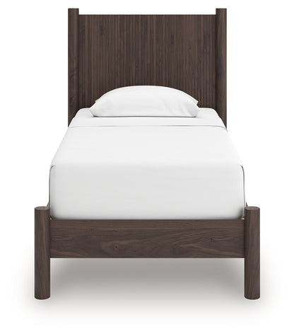 Pamytta Twin Panel Platform Bed, Dresser and Mirror